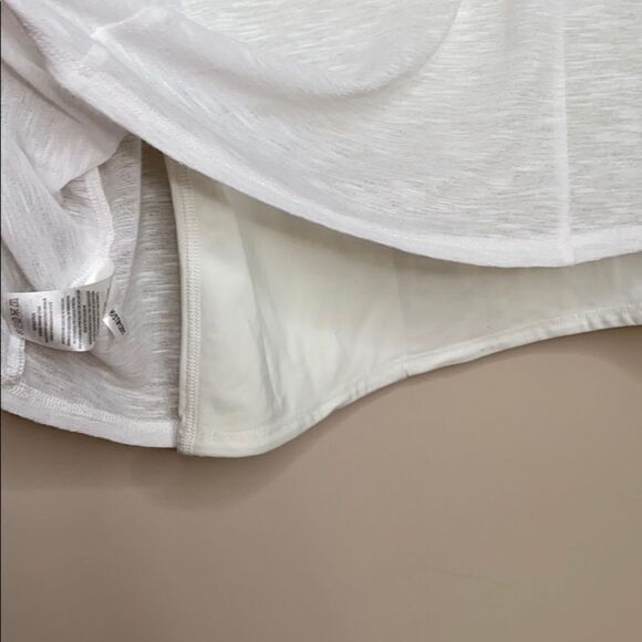 LYSSE White Sleeveless Layered V Neck Top - Picture 2 of 5